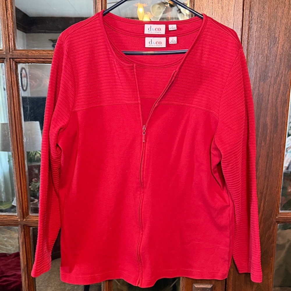 Denim & Co Red Textured Zip Front Cardigan and Short Sleeve Twin Set L